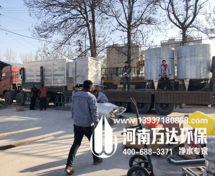 大桶水灌裝線(xiàn)優(yōu)質(zhì)生產(chǎn)廠(chǎng)家